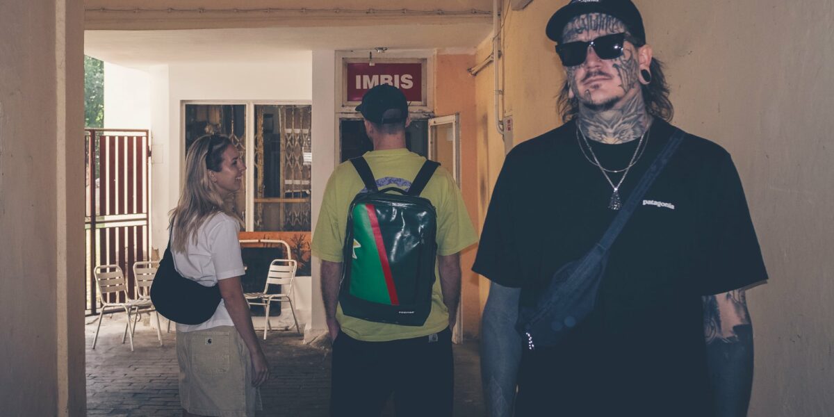 header banner 2