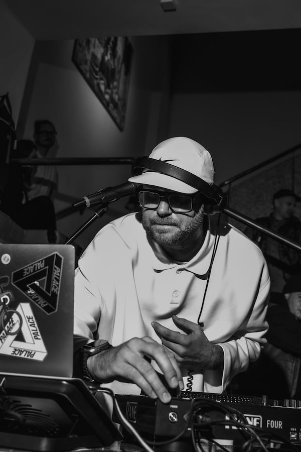 Skate word Better fotogalerie